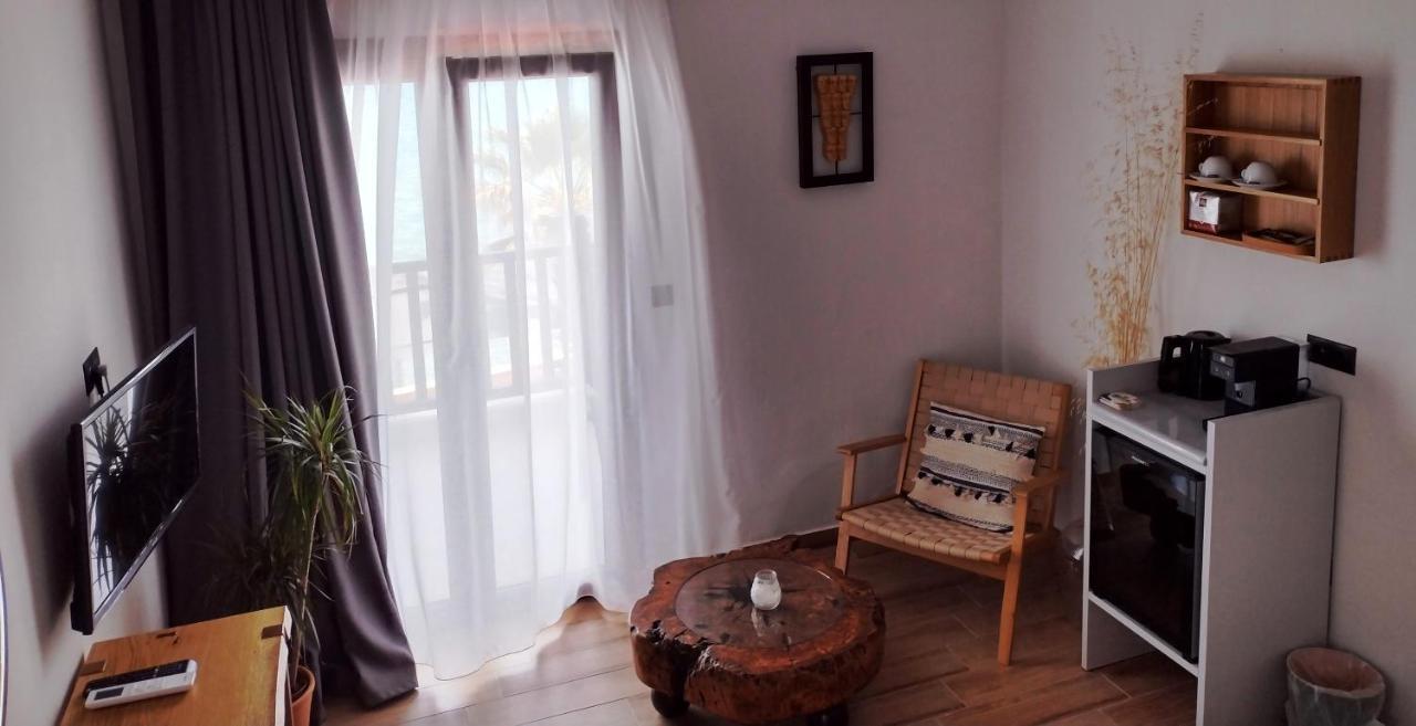 Eleni'S Sea View Adults Only Pefkochori Exterior foto